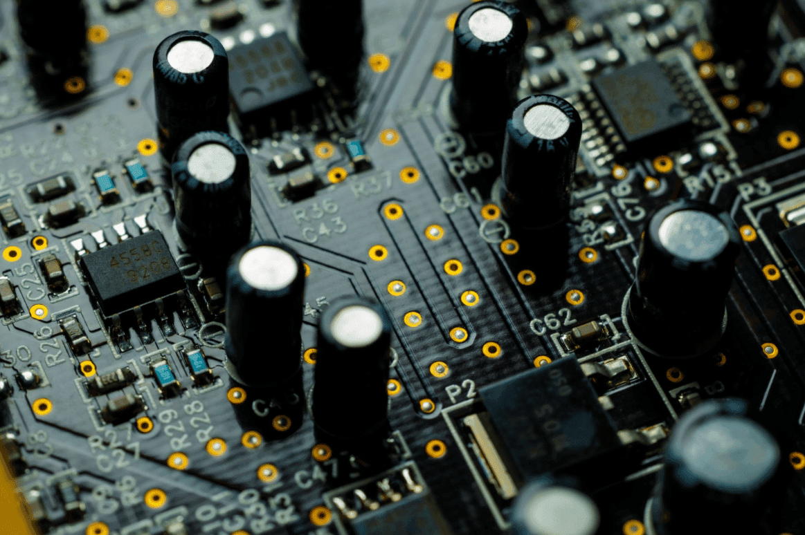 Texas Instruments Reports Q1 as Chip Sector Eyes Recovery