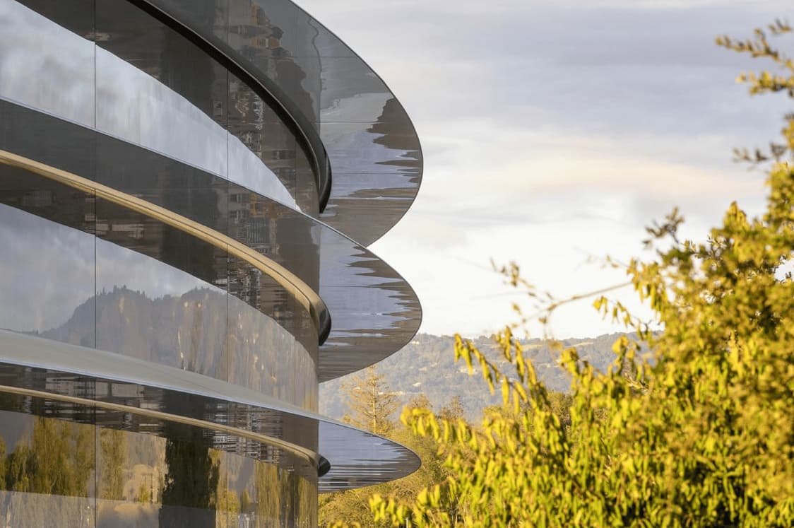 Tim Cook Steps Down: Apple Taps John Ternus as Next CEO