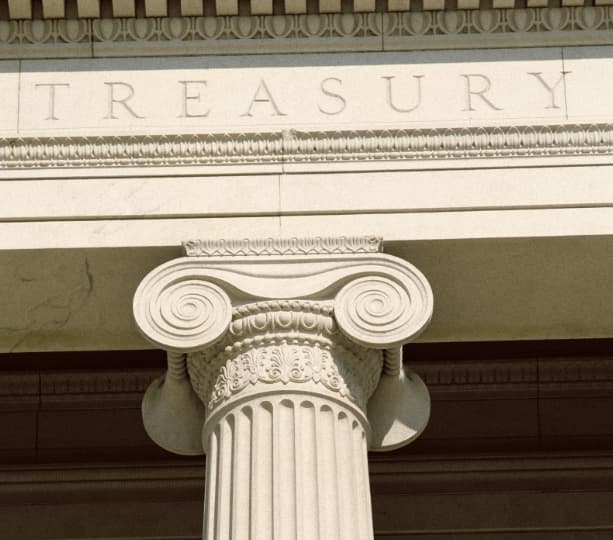 Treasury Yields Hold at 4.60% as Rate Hike Odds Climb to 40%