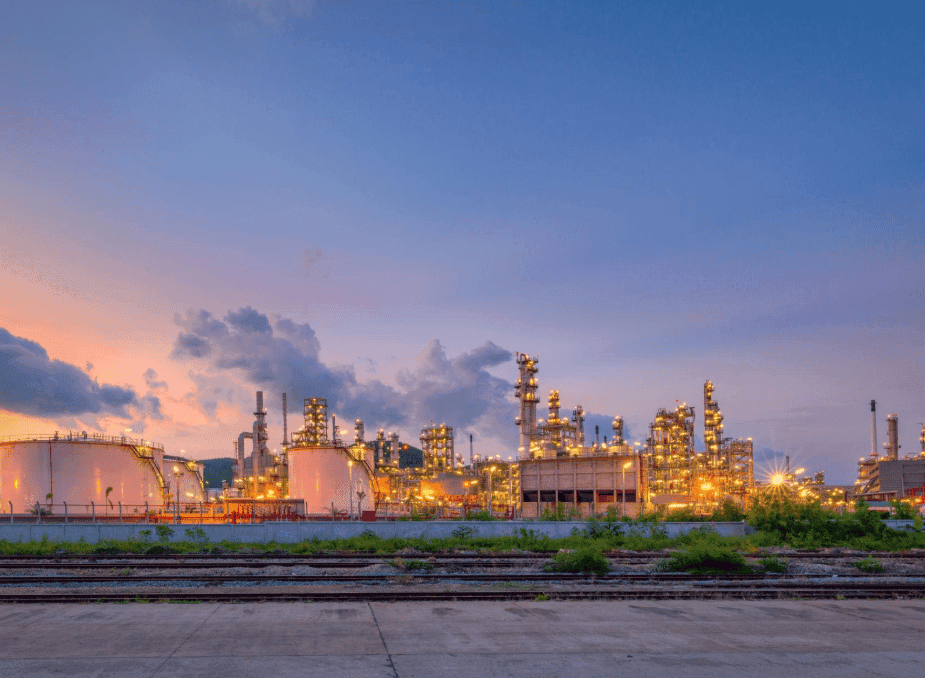 US-Iran Deal Sends Futures Surging, Oil Below $81