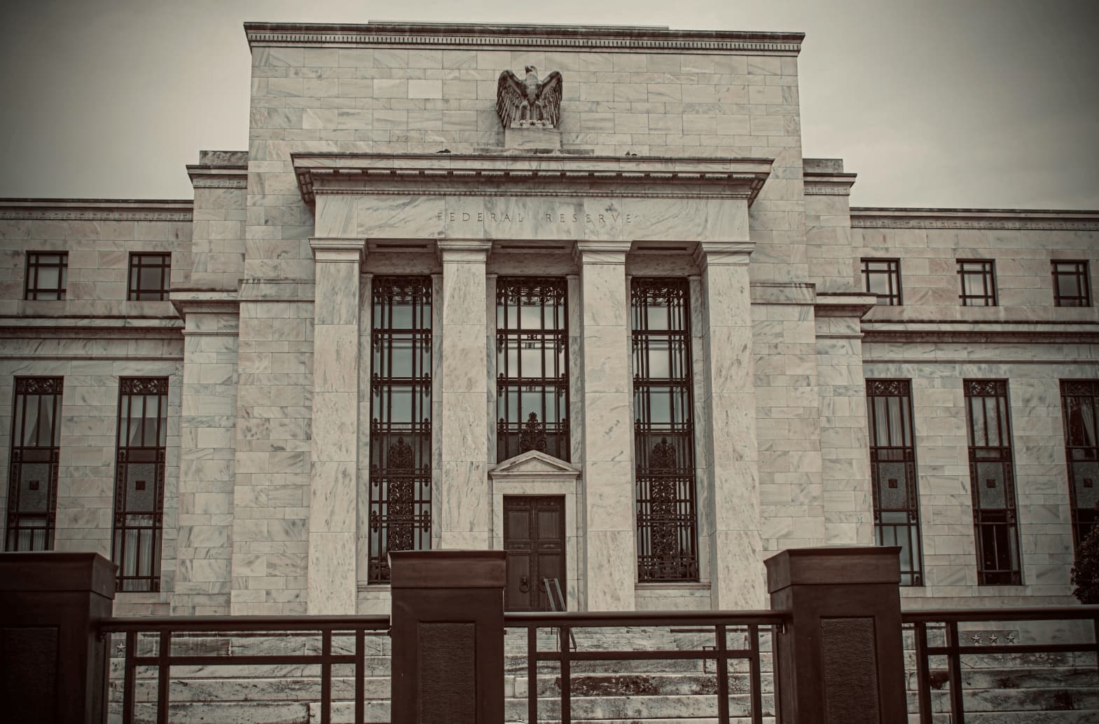 Wall Street Holds Breath as Warsh's First Fed Decision Looms