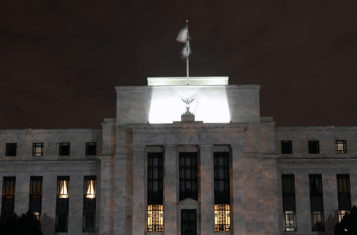Warsh Inherits a Fed Nobody Wants to Lead